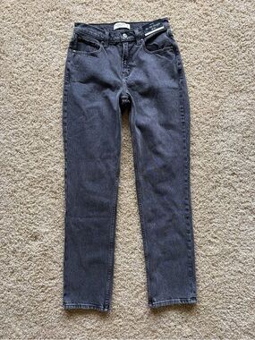 Abercrombie & Fitch Curve Love 90s Straight Jeans Gray‎ Wash Size 25 NWT